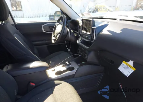 2022 Ford Bronco Sport Big Bend z USA, uszkodzony, nr VIN 3FMCR9B63NRE33503